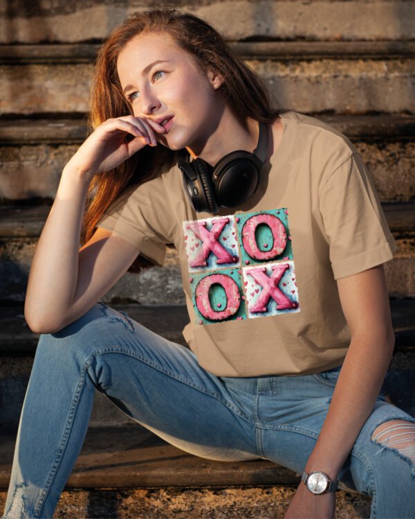 Koszulka na Walentynki XOXO – Uściski i Pocałunki
